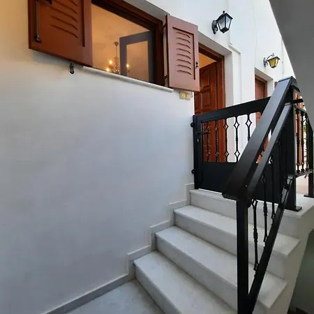 아파트 Axotikon In Naxos Town *