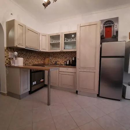 Apartament Axotikon In Naxos Town